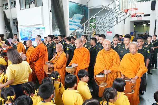 โรงเรียนปรีชานุศาสน์